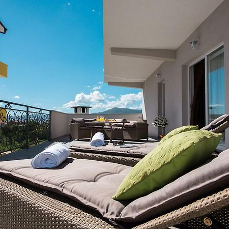 Apartments Cambio Каштела Екстер'єр фото