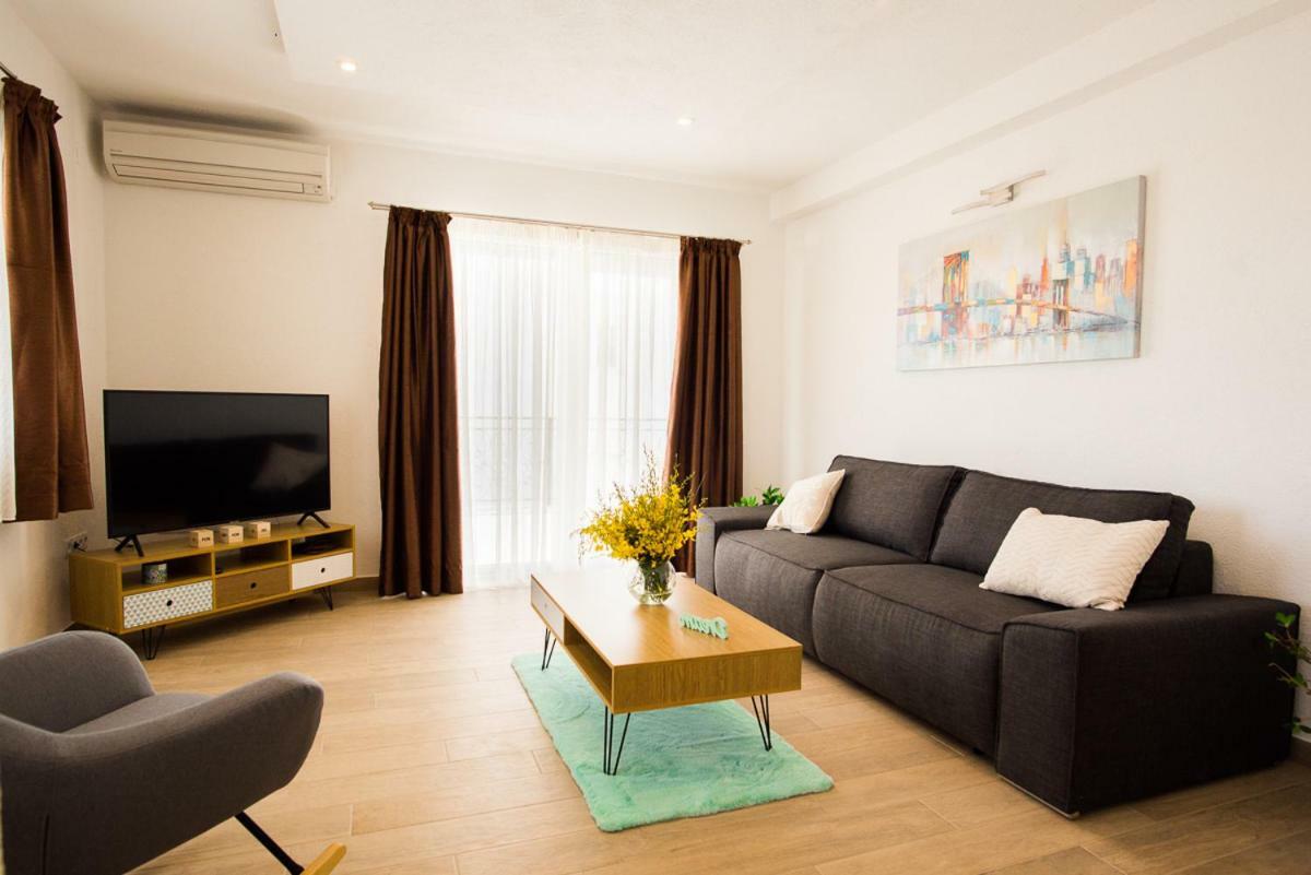 Apartments Cambio Каштела Екстер'єр фото